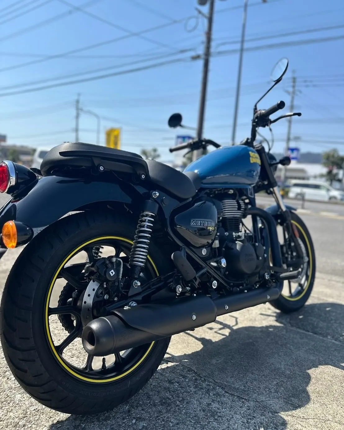 【ロイヤルエンフィールド】