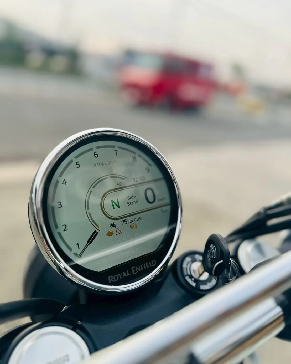 【ロイヤルエンフィールド】【NEWモデル】