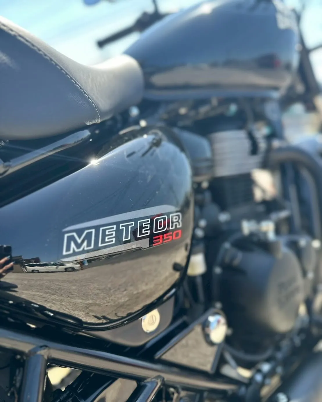 【ロイヤルエンフィールド】