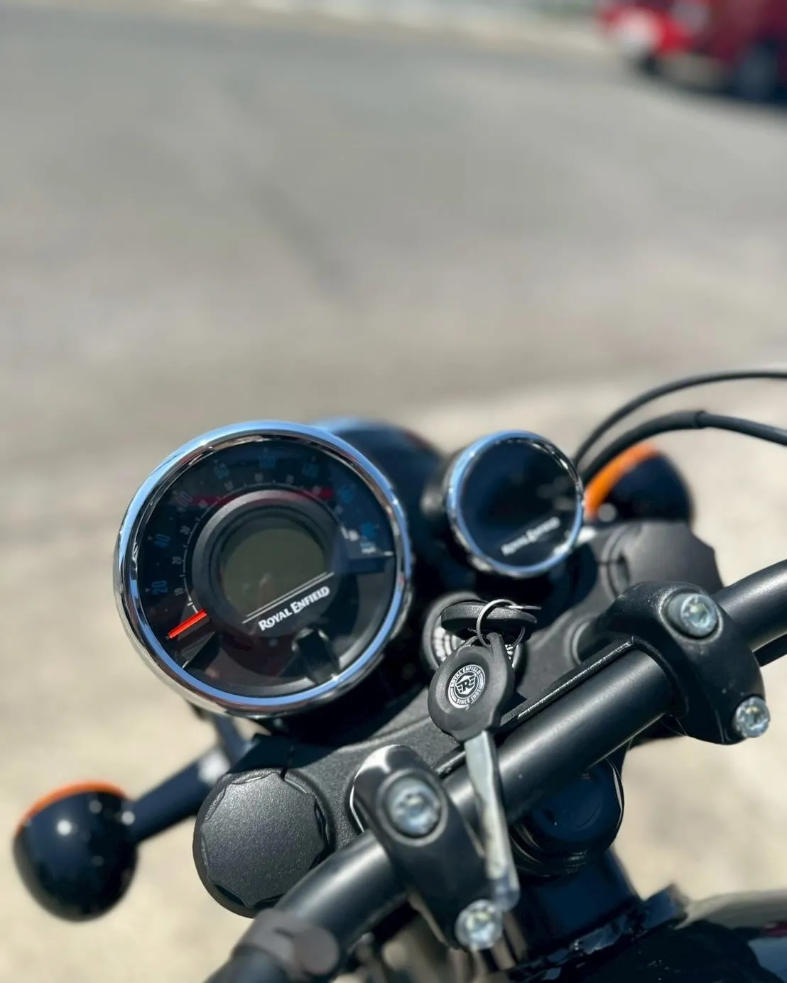 【ロイヤルエンフィールド】