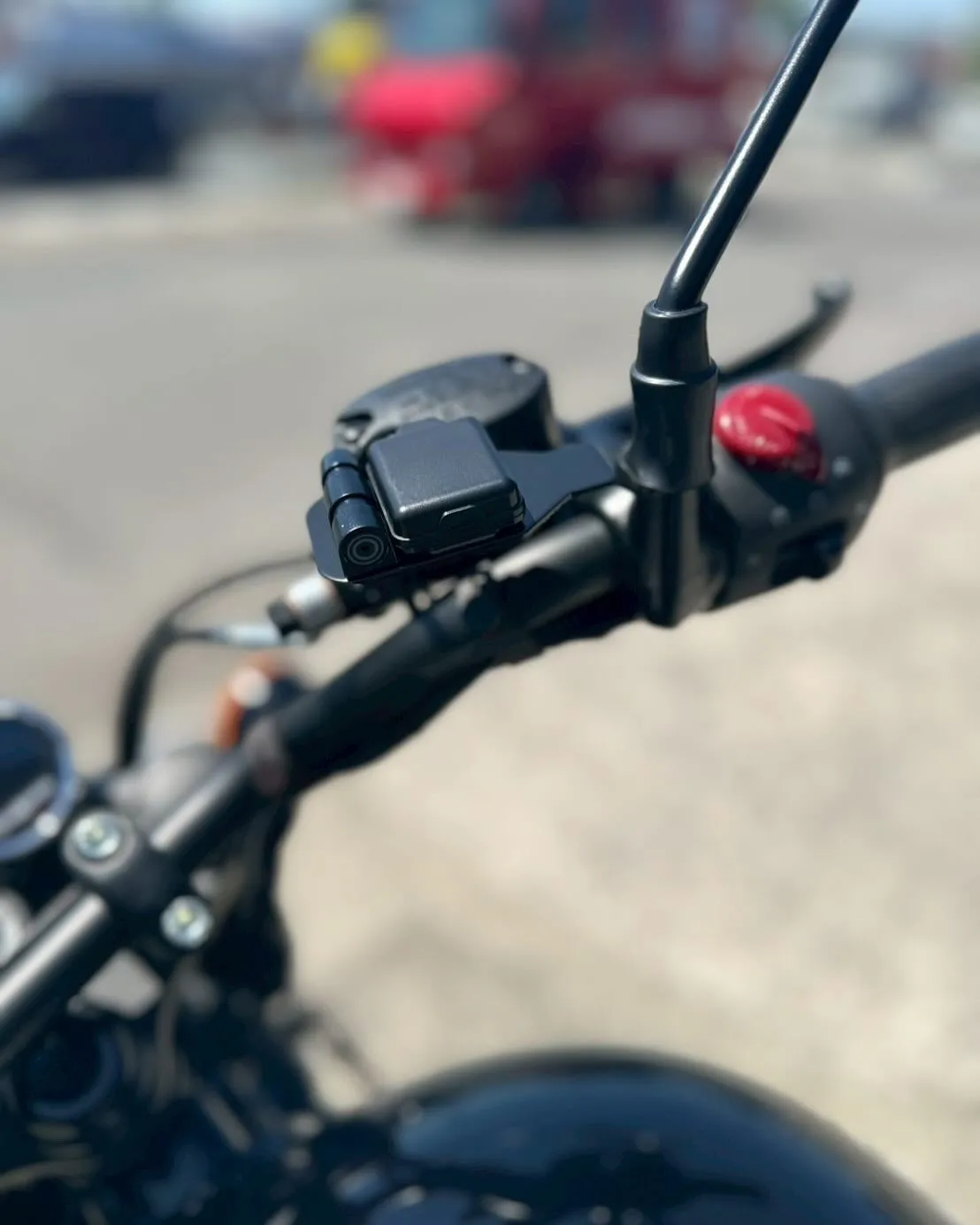 【ロイヤルエンフィールド】