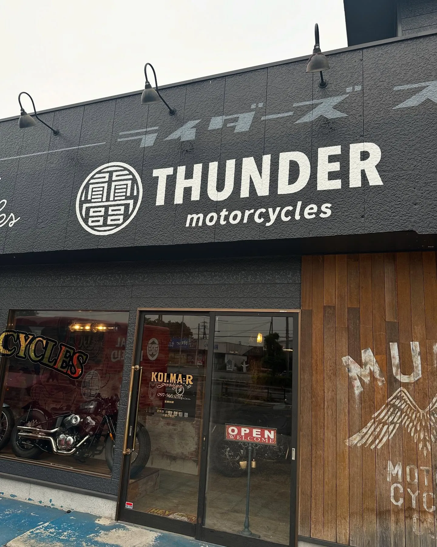 【サンダーモーターサイクルズ】【Thunder motorc...