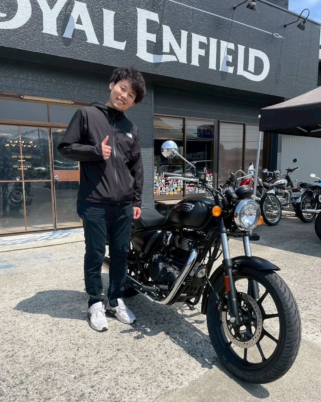 【ロイヤルエンフィールド】