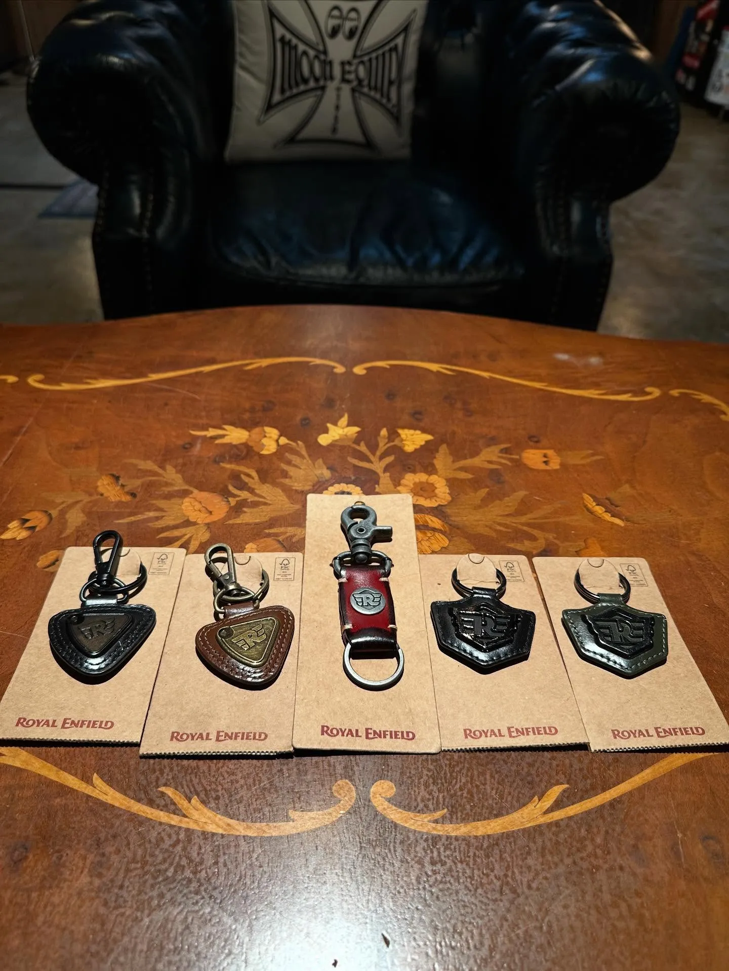 【アパレル】【ロイヤルエンフィールド】