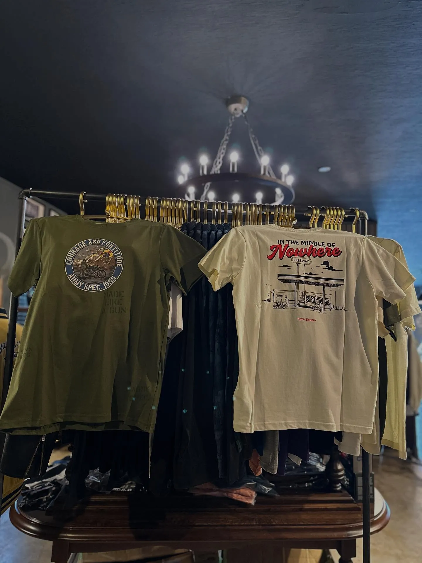 【アパレル】【ロイヤルエンフィールド】