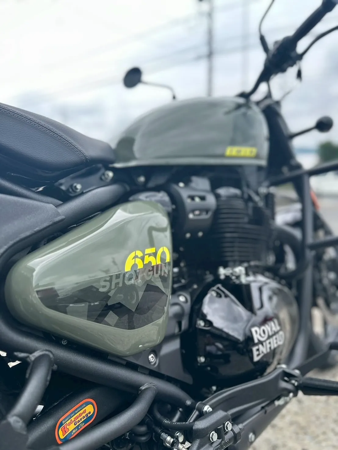 【ロイヤルエンフィールド】