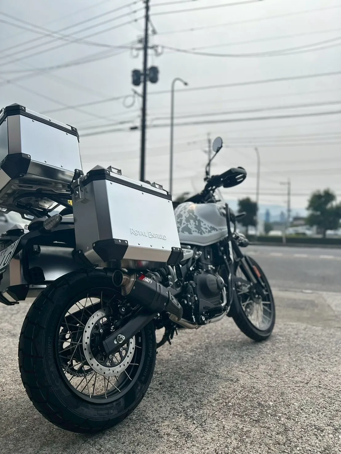 【ロイヤルエンフィールド】