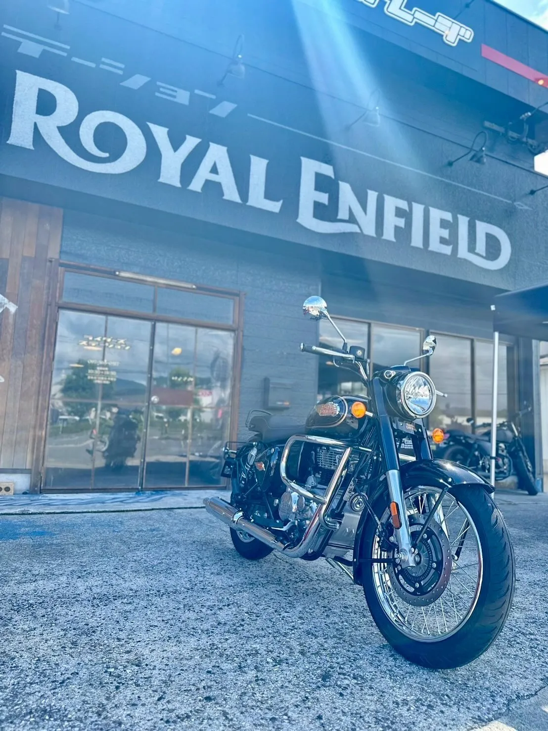 【ロイヤルエンフィールド】