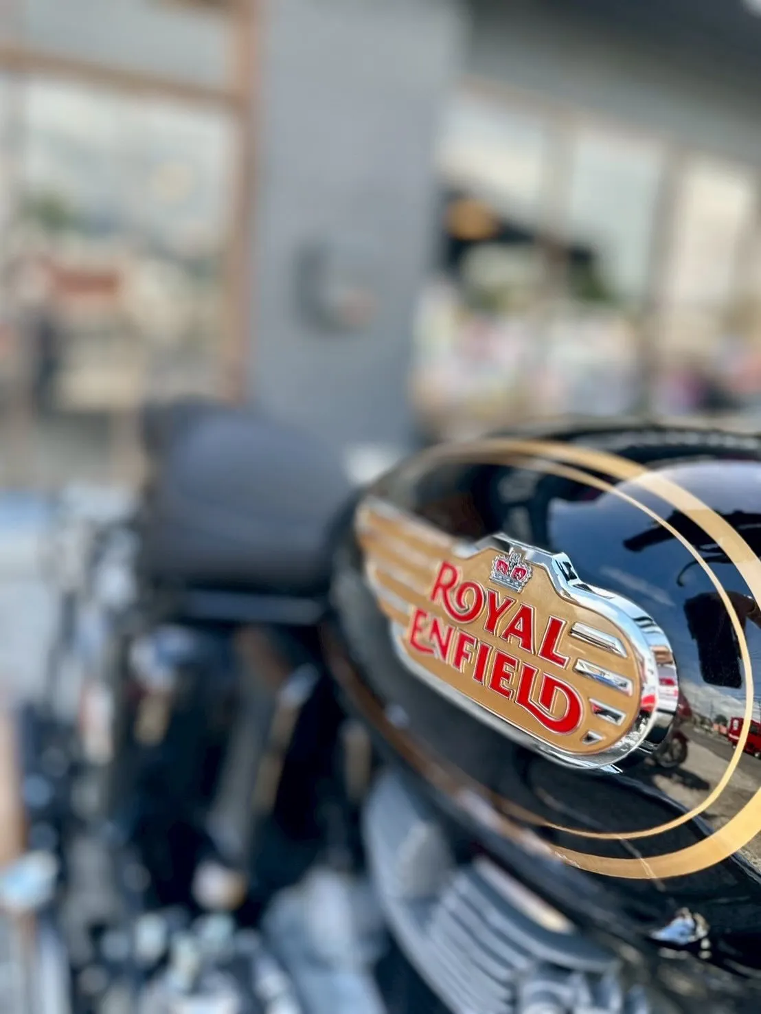 【ロイヤルエンフィールド】