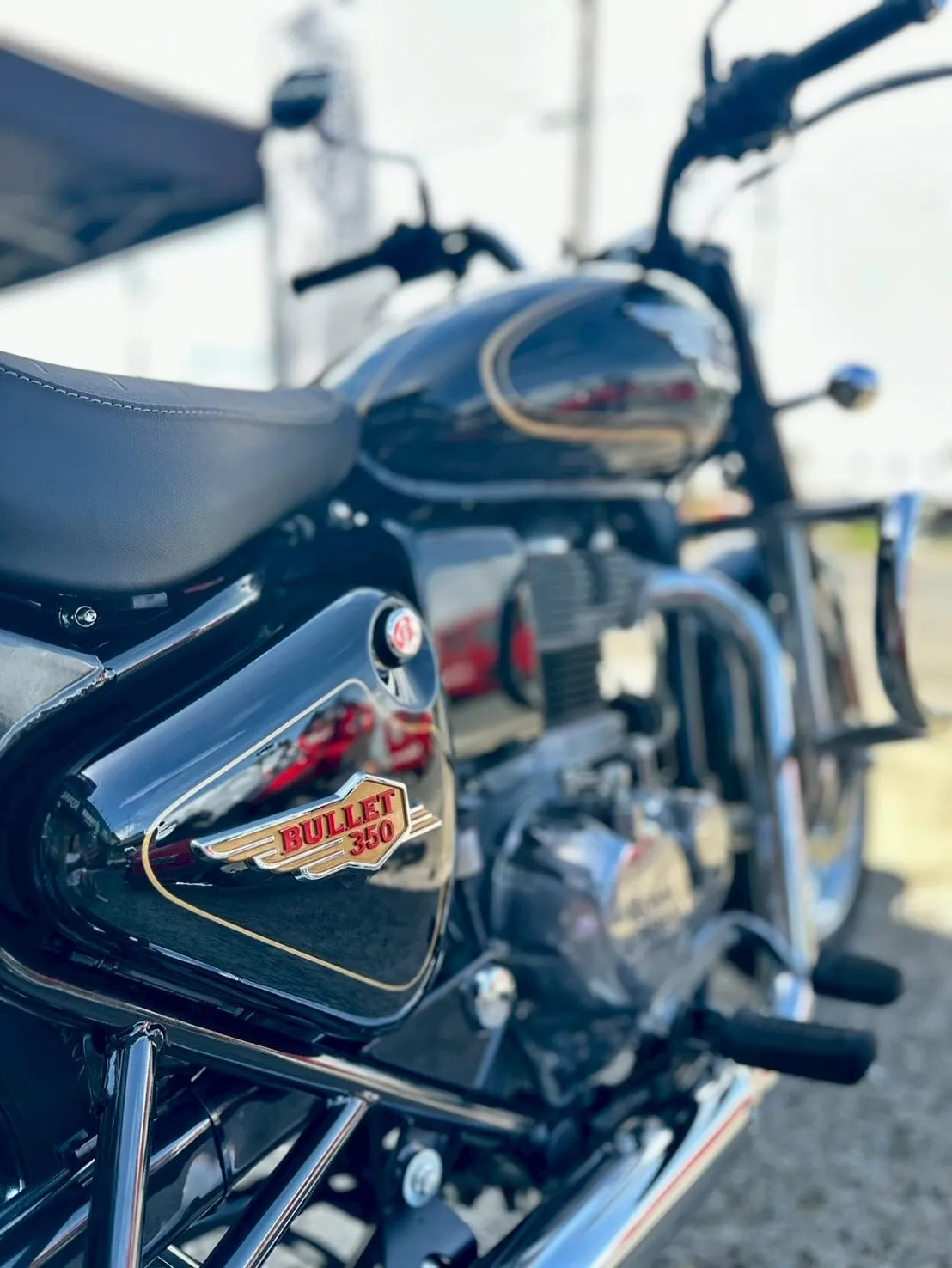 【ロイヤルエンフィールド】