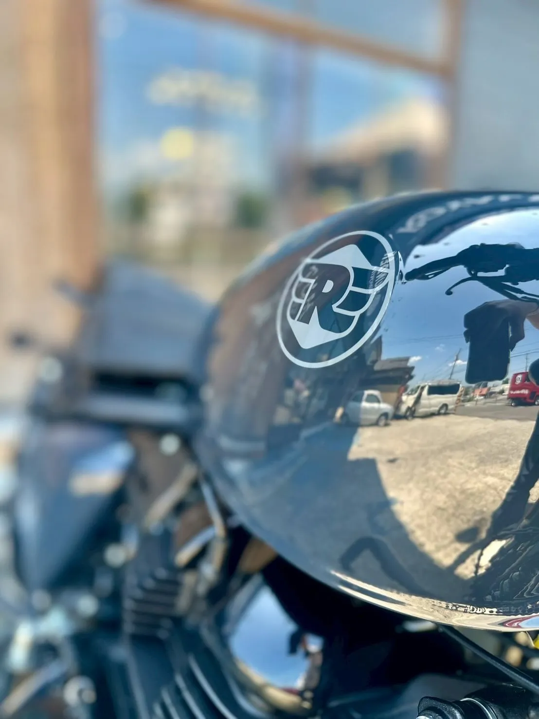 【ロイヤルエンフィールド】