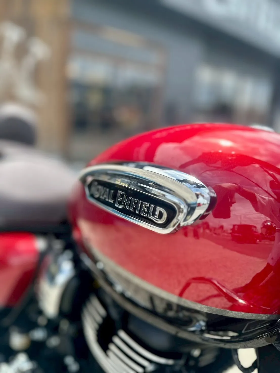 【ロイヤルエンフィールド】