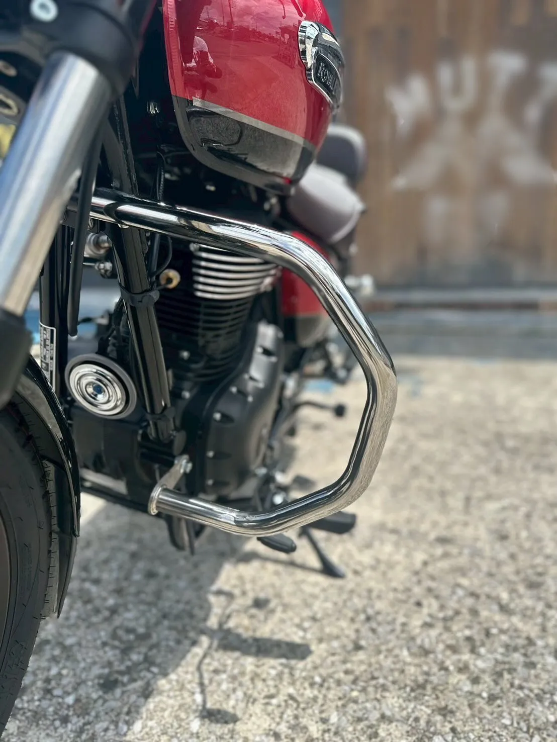 【ロイヤルエンフィールド】