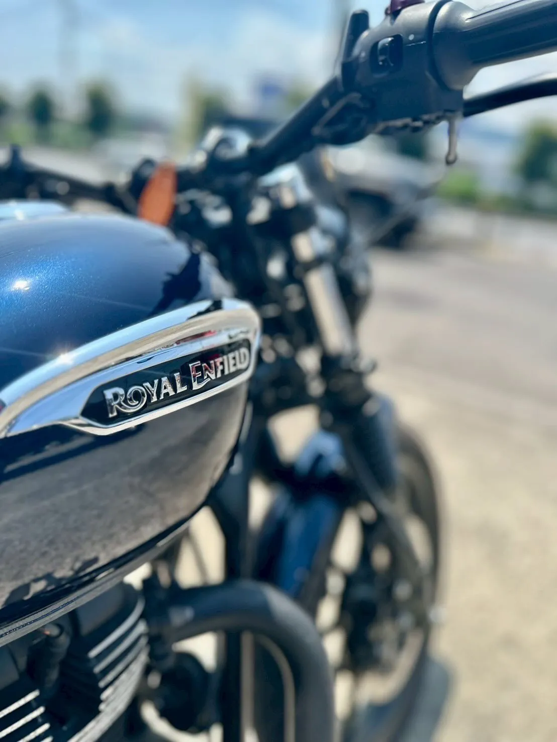 【ロイヤルエンフィールド】