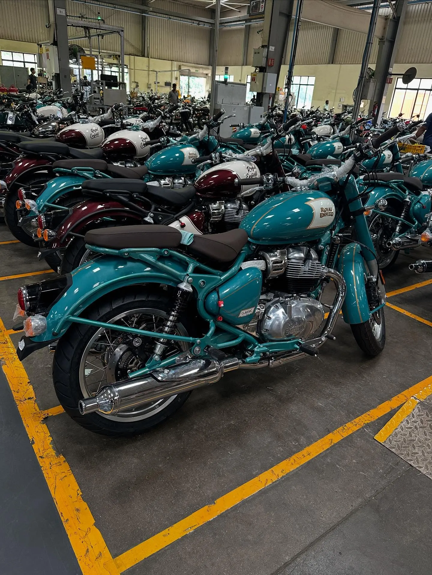 【ロイヤルエンフィールド】【新車種】