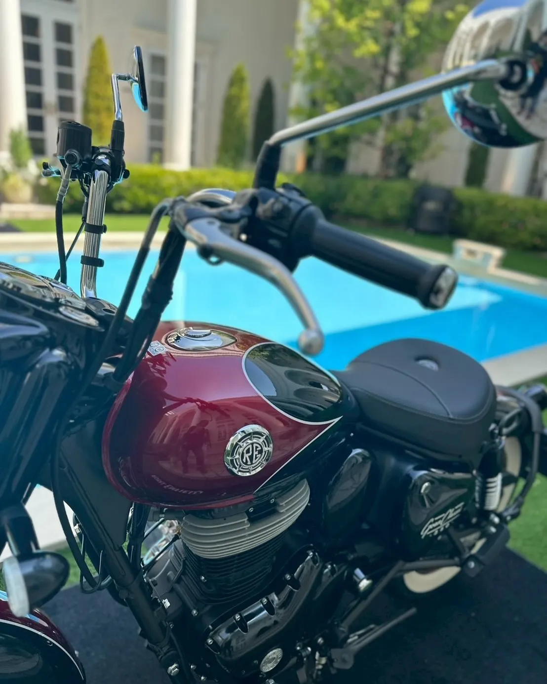 【ロイヤルエンフィールド】【新車種】