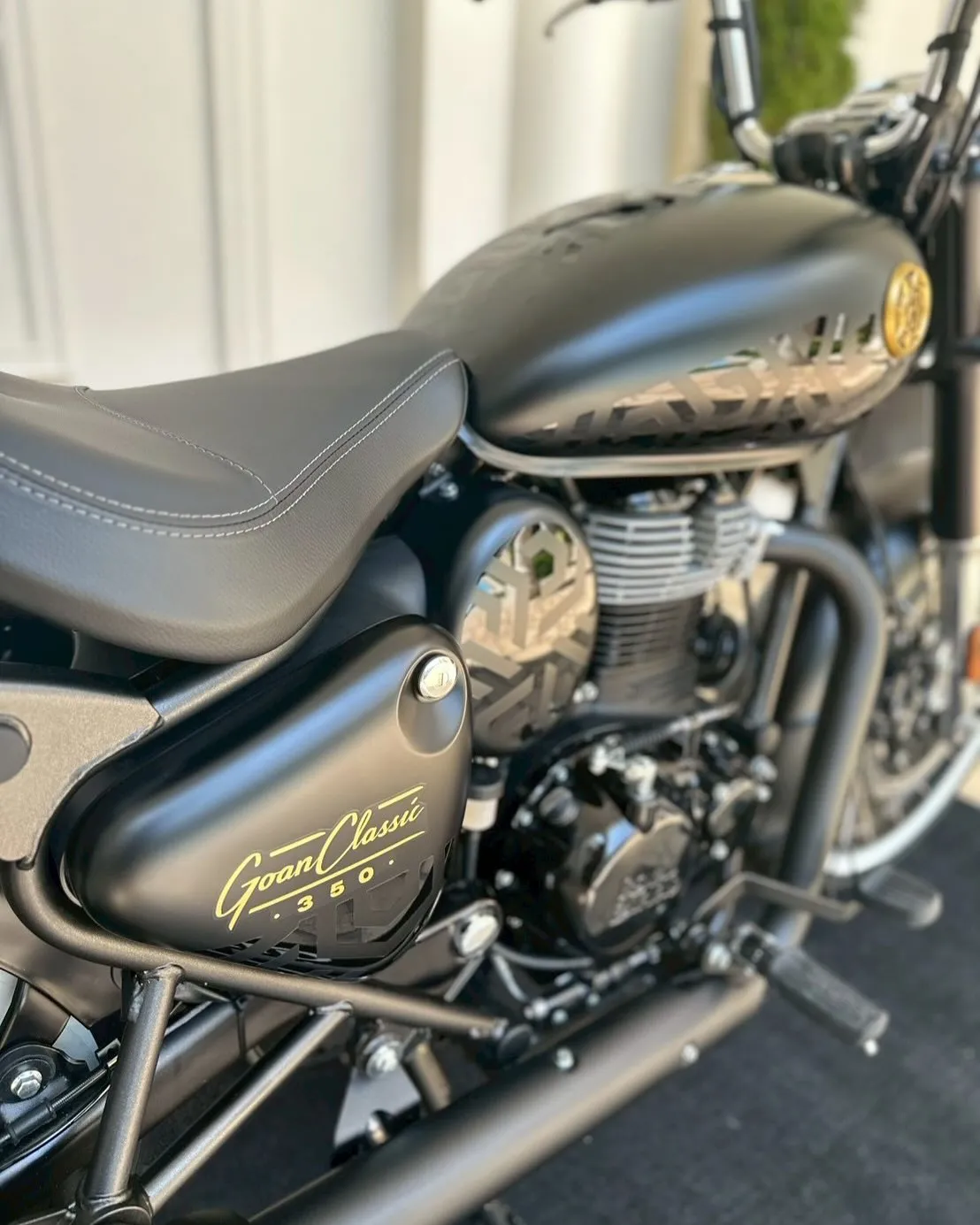 【ロイヤルエンフィールド】【新車種】