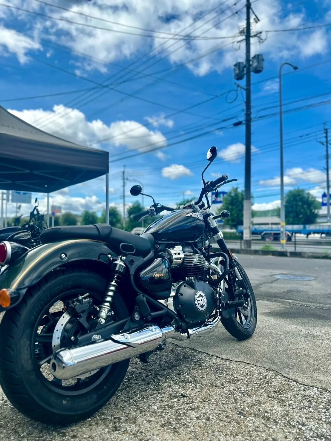 【ロイヤルエンフィールド】