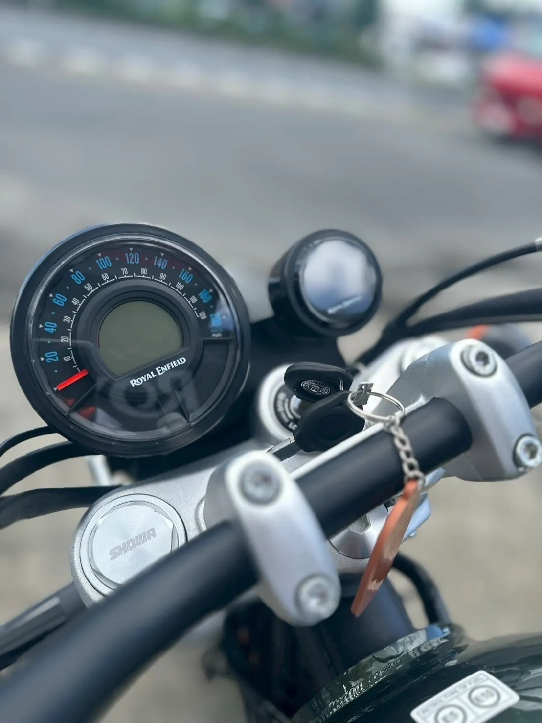 【ロイヤルエンフィールド】