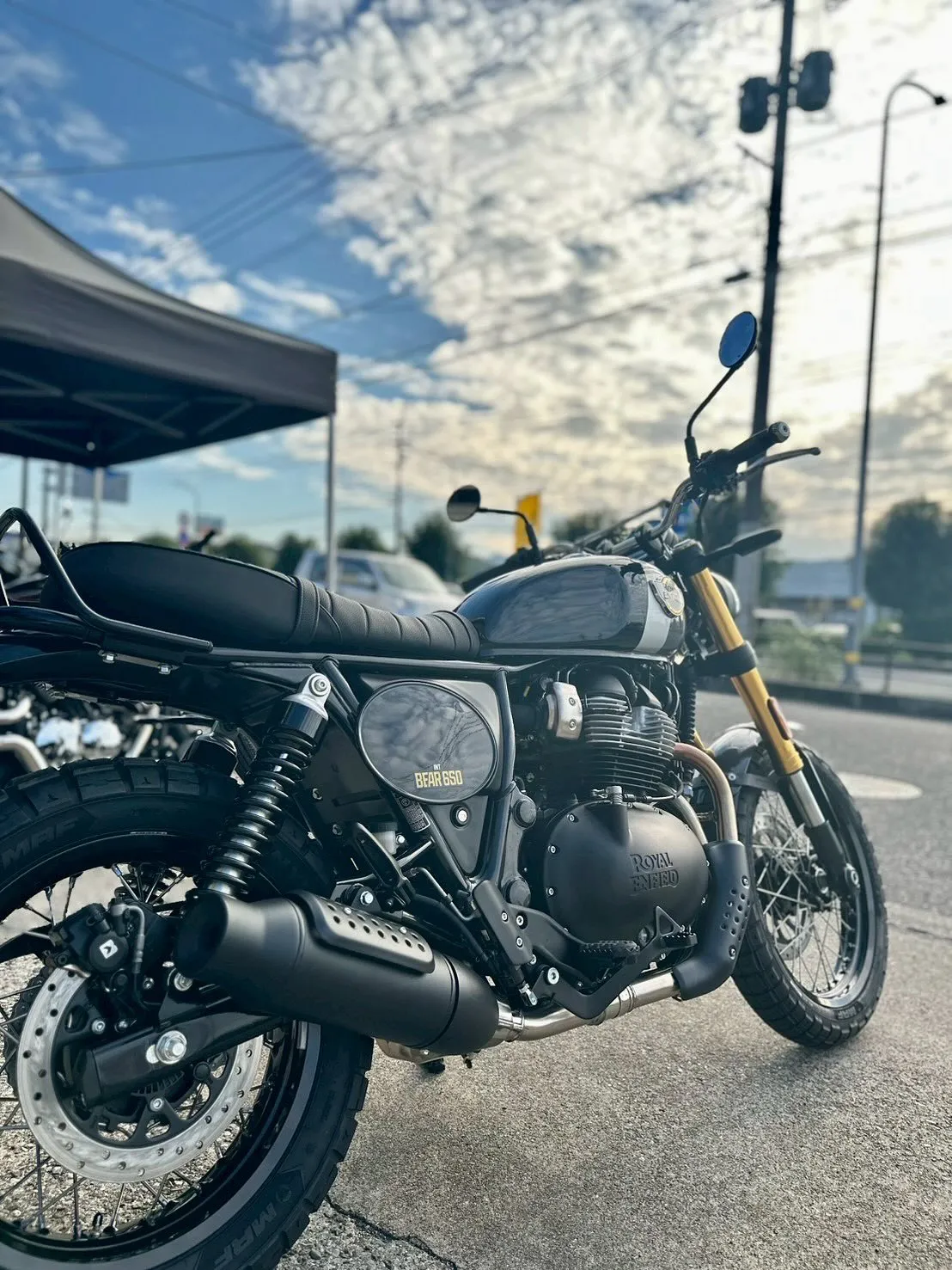 【ロイヤルエンフィールド】