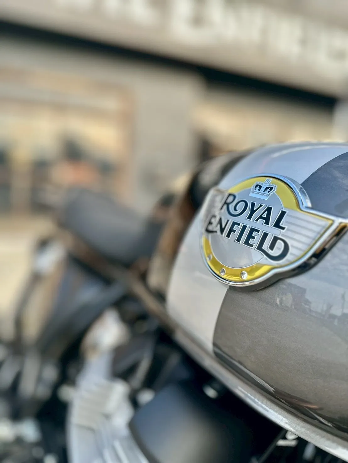 【ロイヤルエンフィールド】