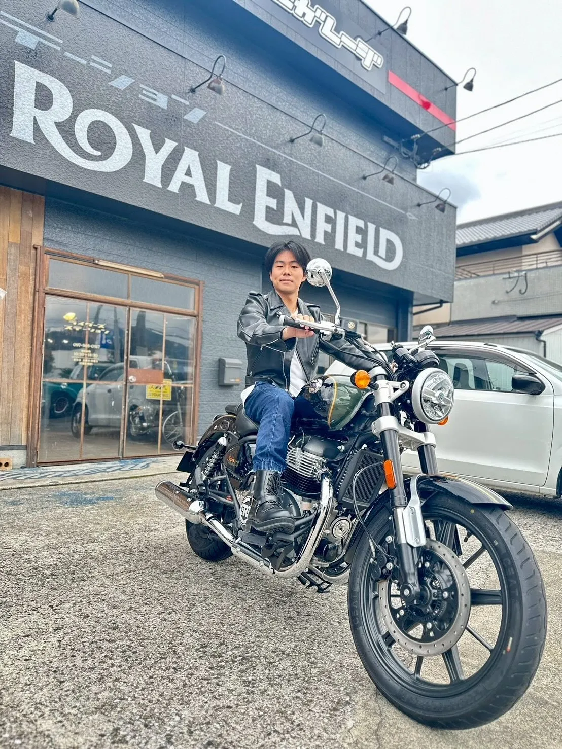 【ロイヤルエンフィールド】