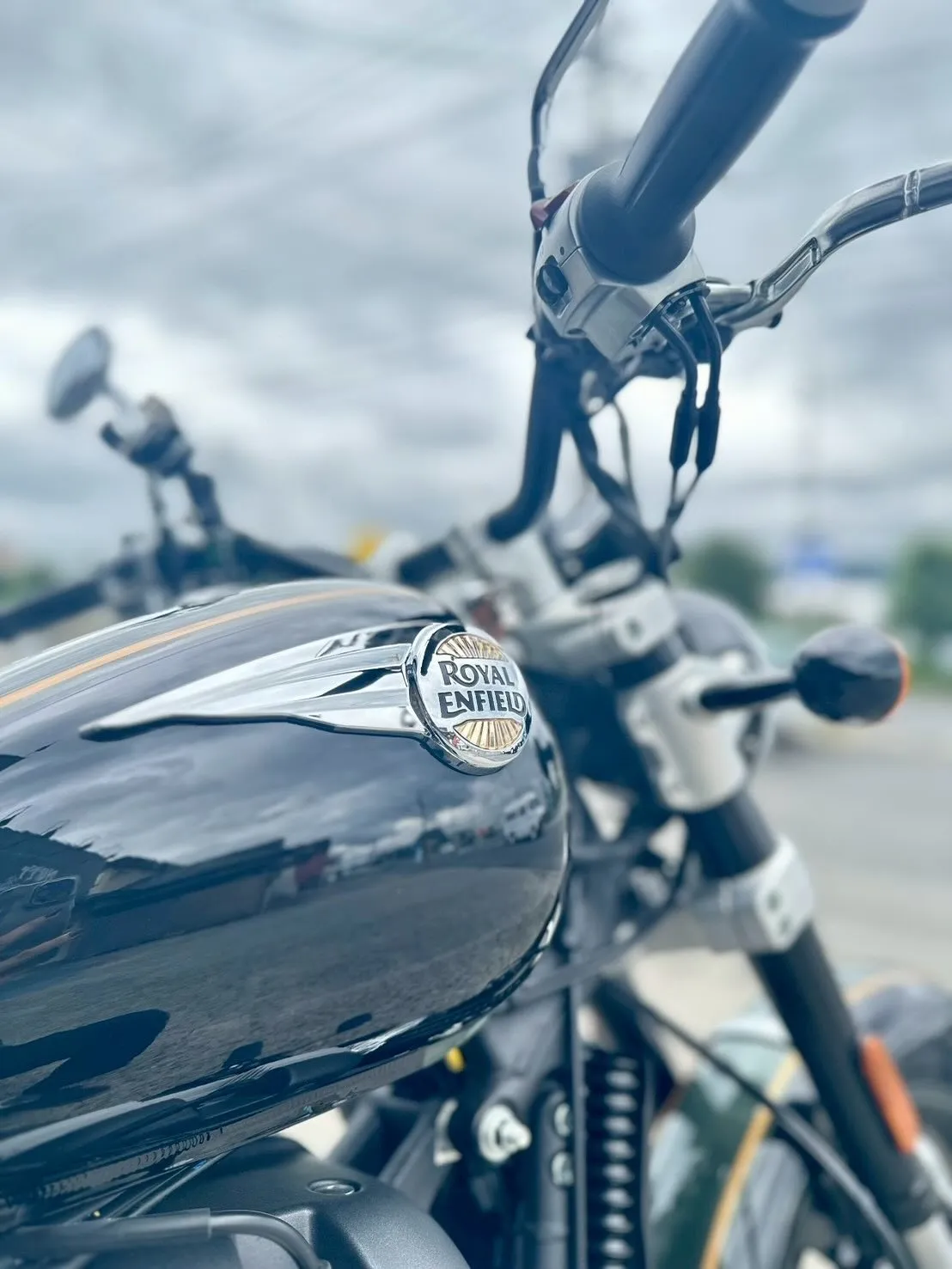 【ロイヤルエンフィールド】