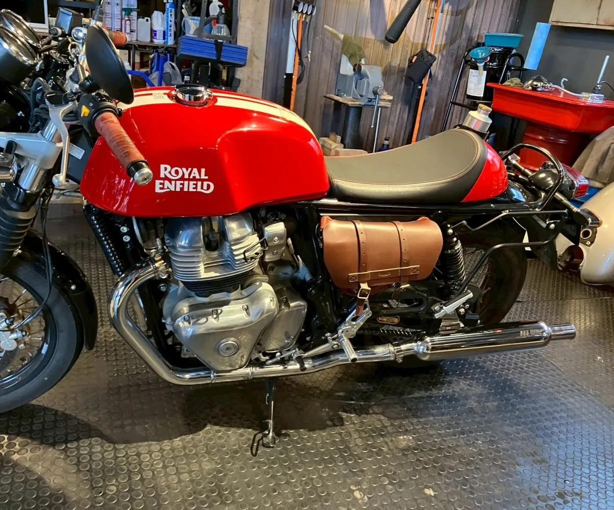 【ロイヤルエンフィールド】【カスタム】