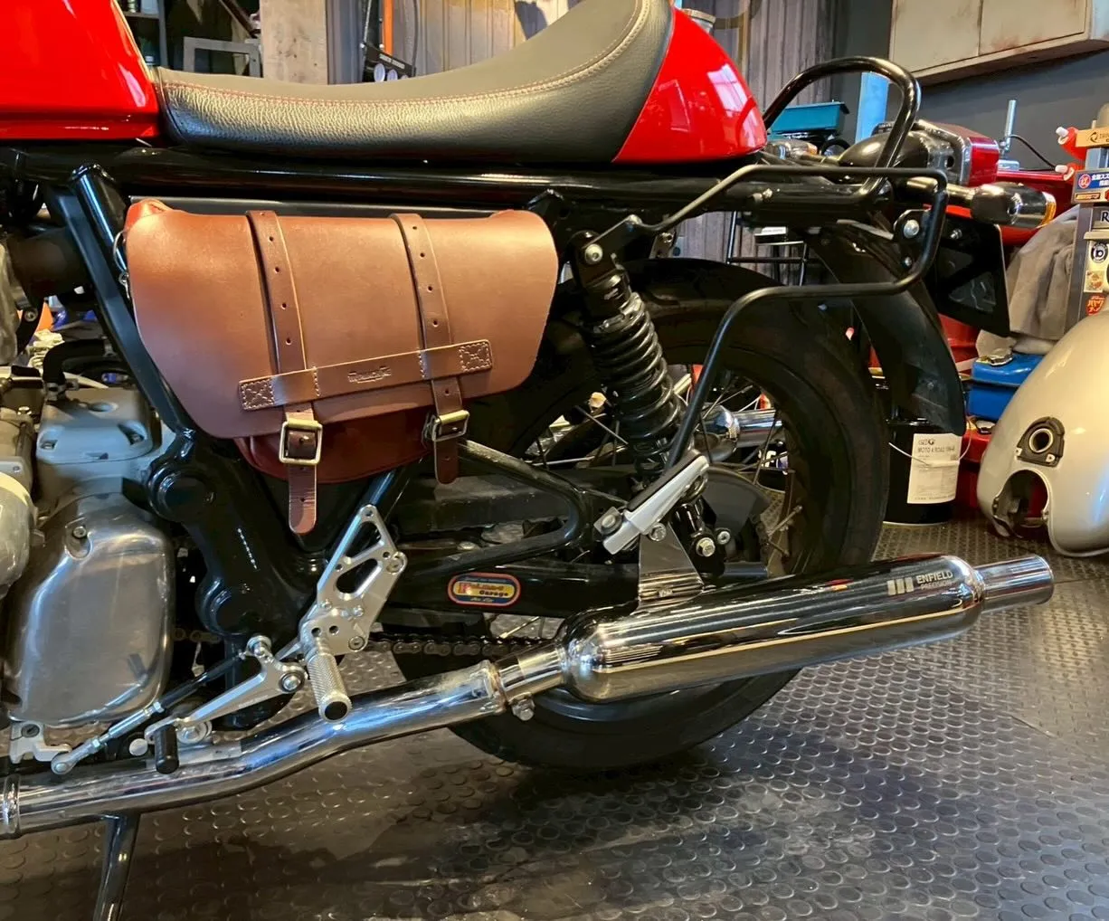 【ロイヤルエンフィールド】【カスタム】