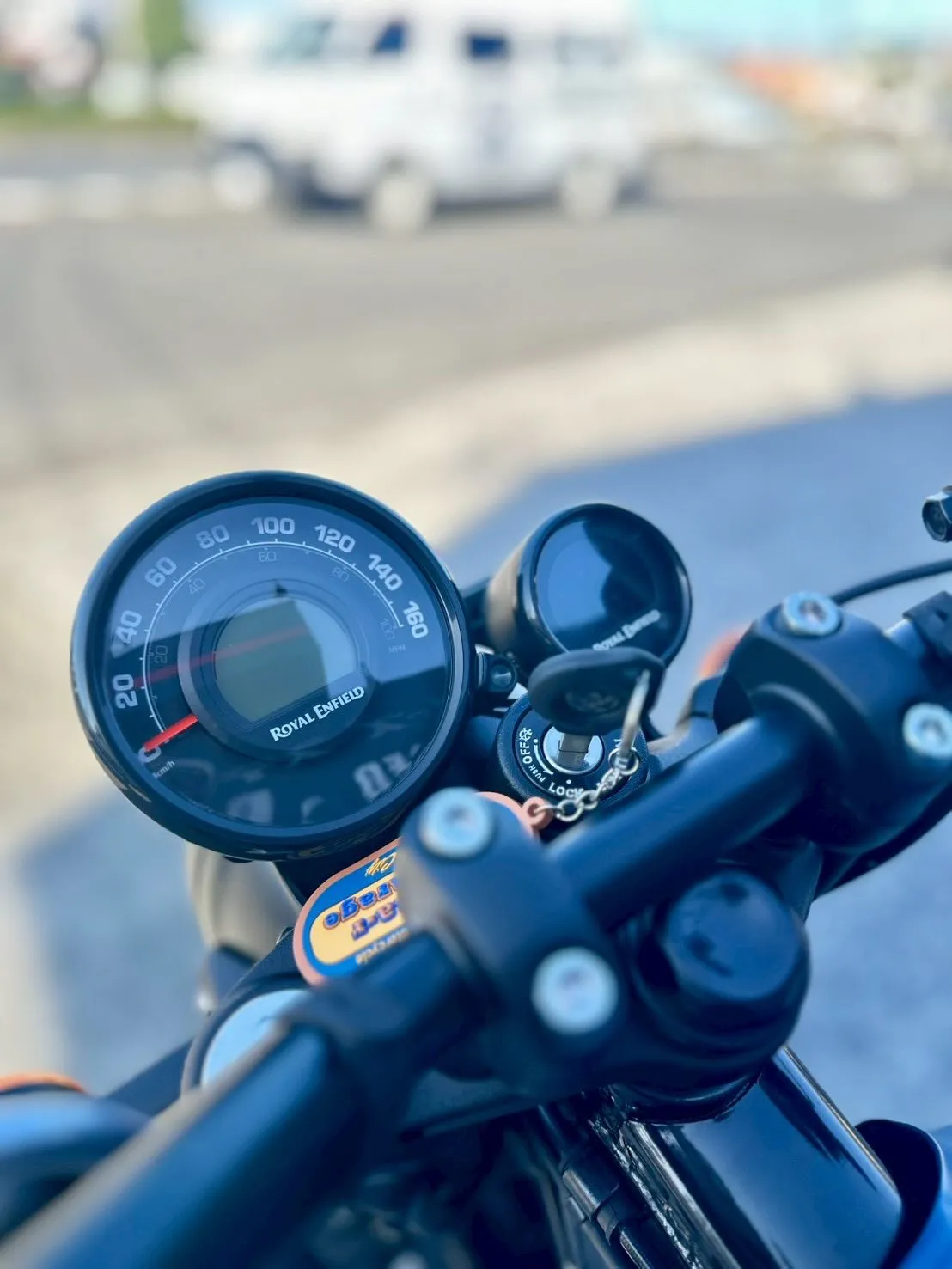 【ロイヤルエンフィールド】