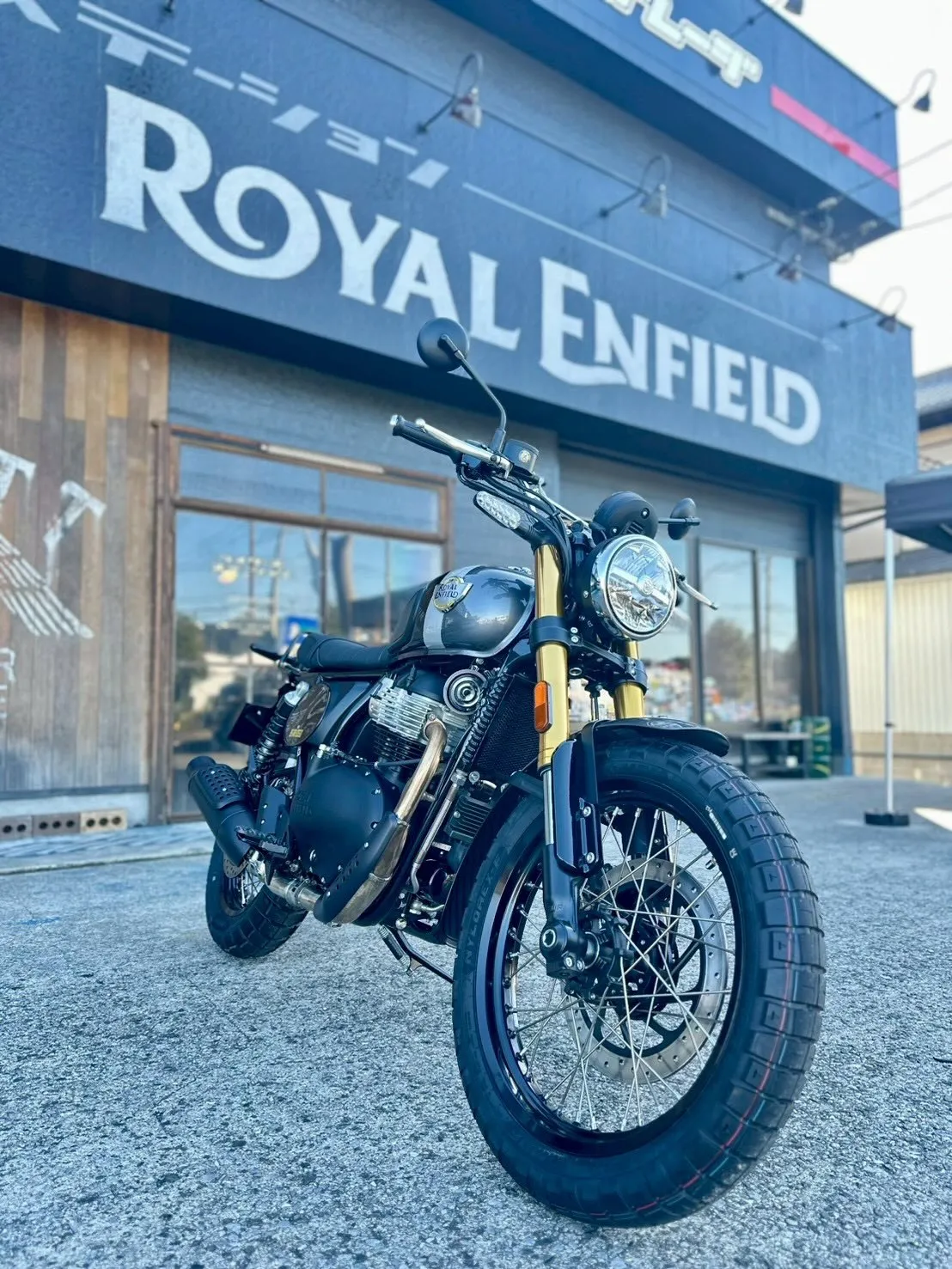 【ロイヤルエンフィールド】