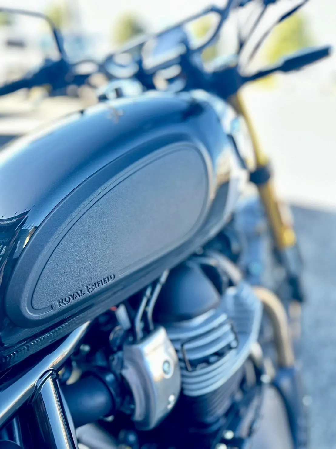 【ロイヤルエンフィールド】