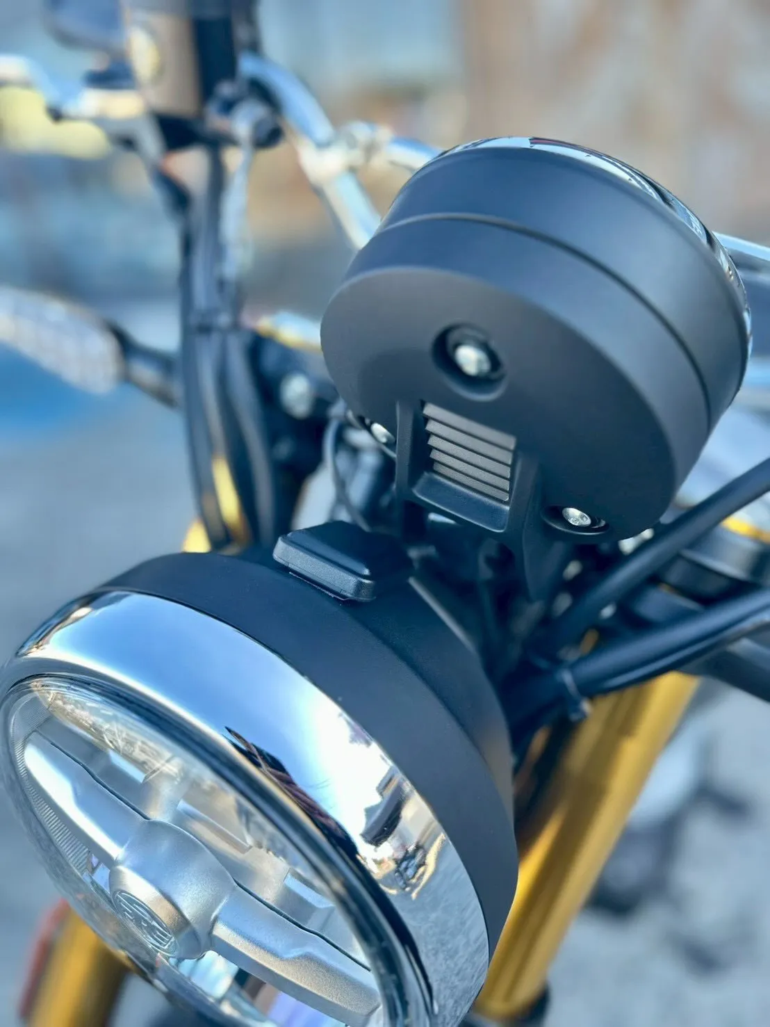 【ロイヤルエンフィールド】