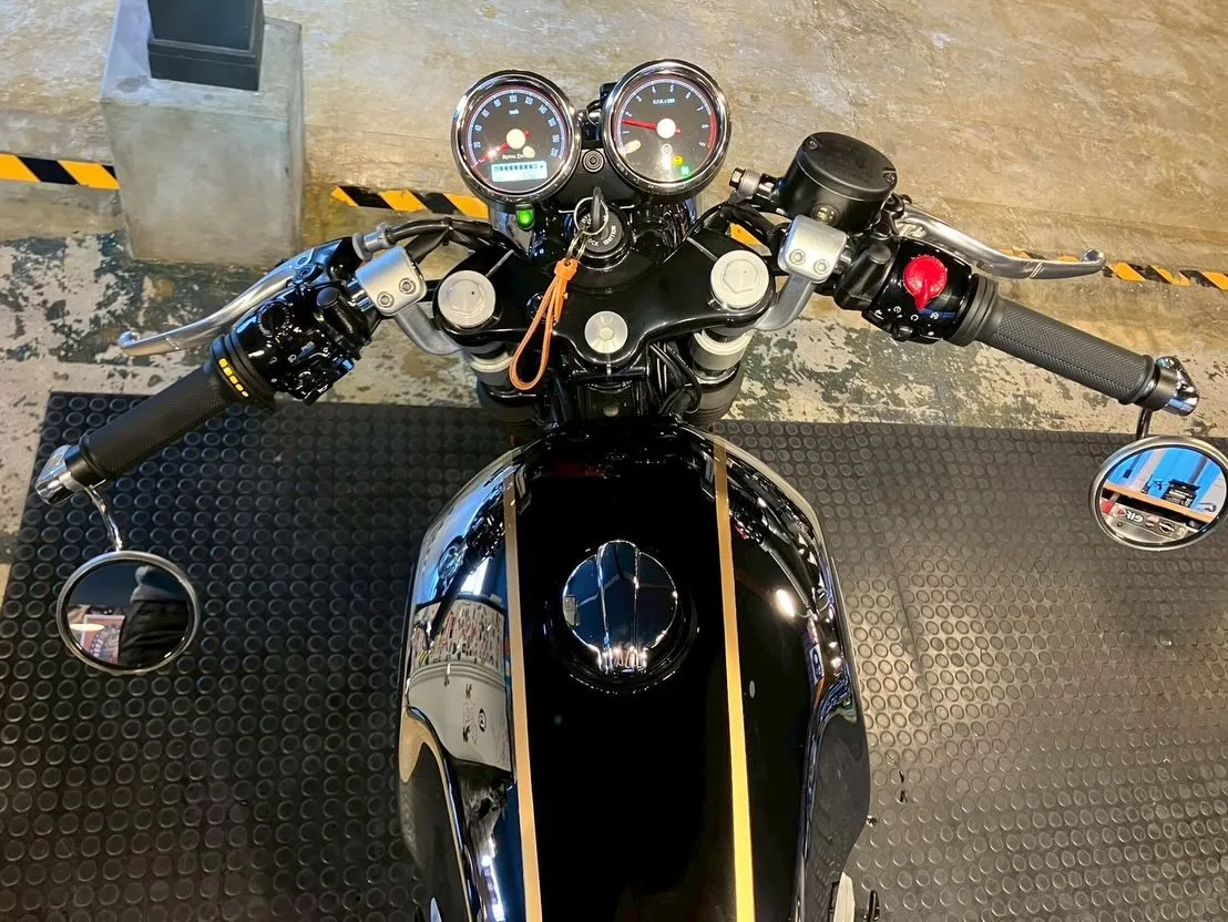 【カスタム】【ロイヤルエンフィールド】