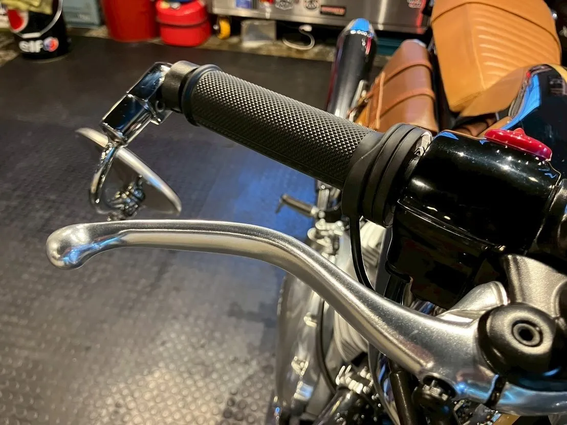 【カスタム】【ロイヤルエンフィールド】