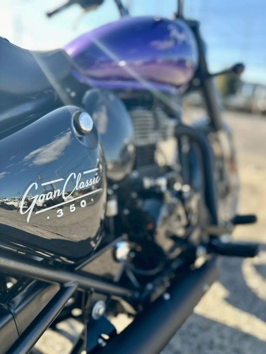 【ロイヤルエンフィールド】