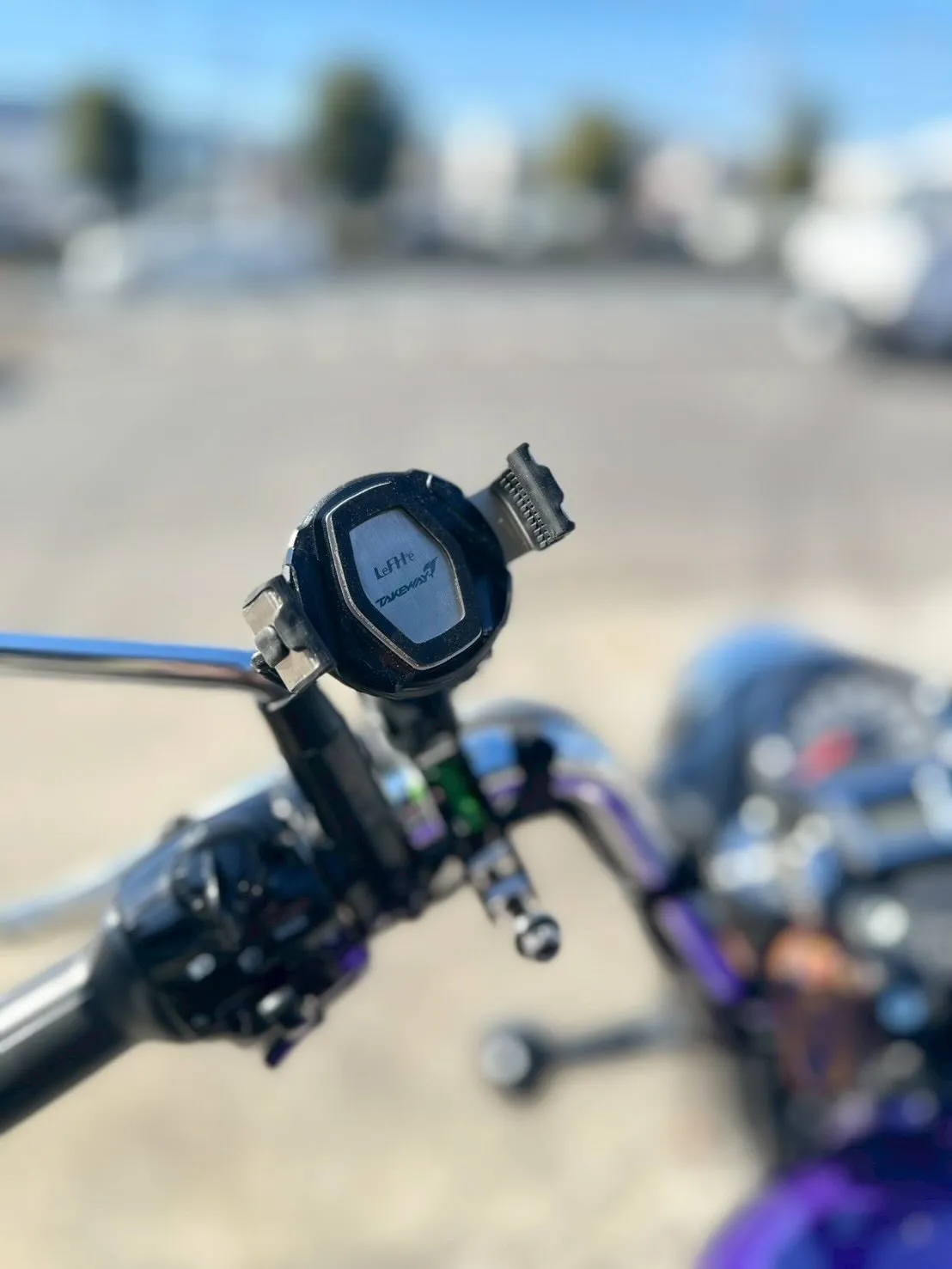 【ロイヤルエンフィールド】