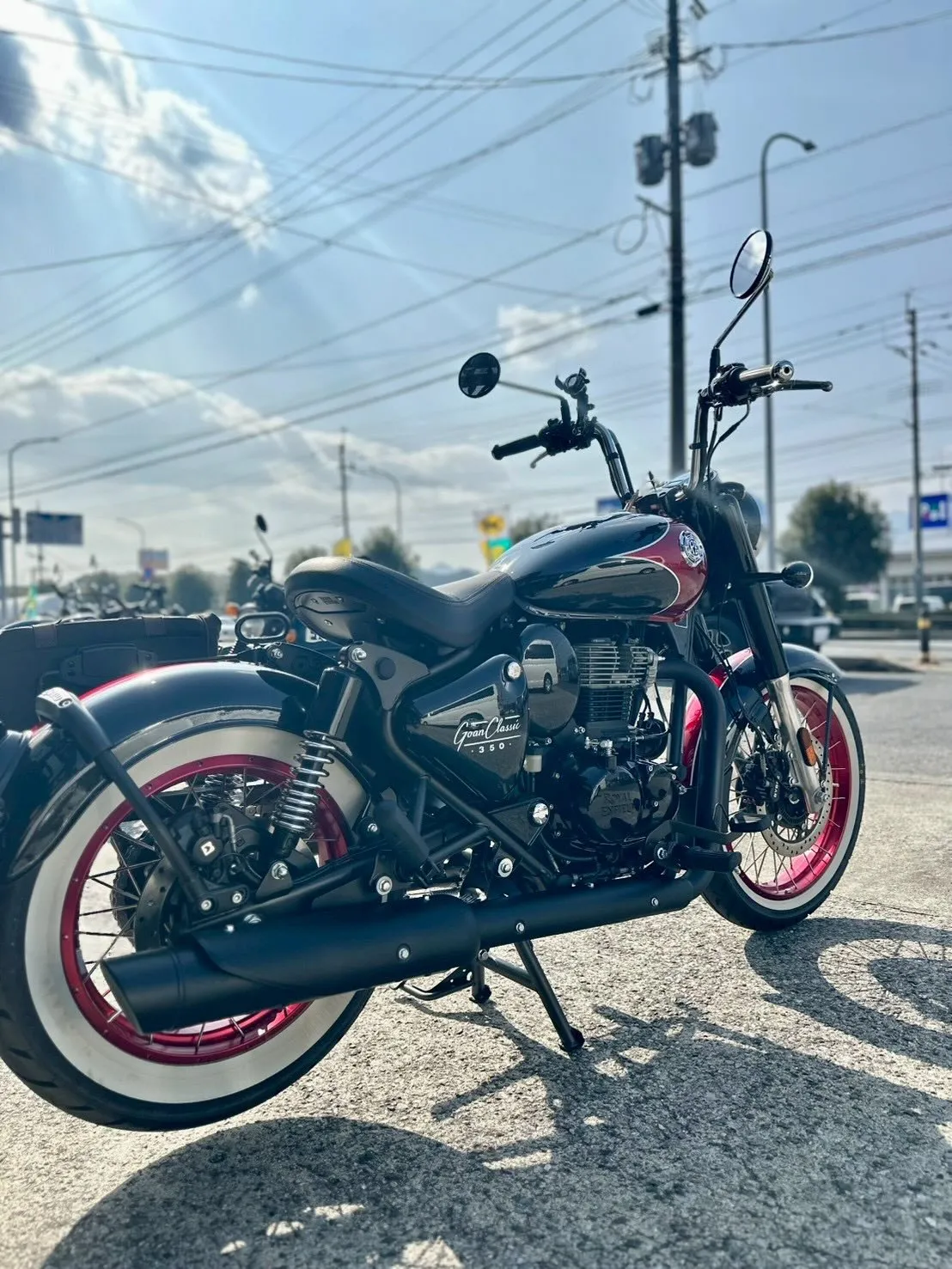 【ロイヤルエンフィールド】