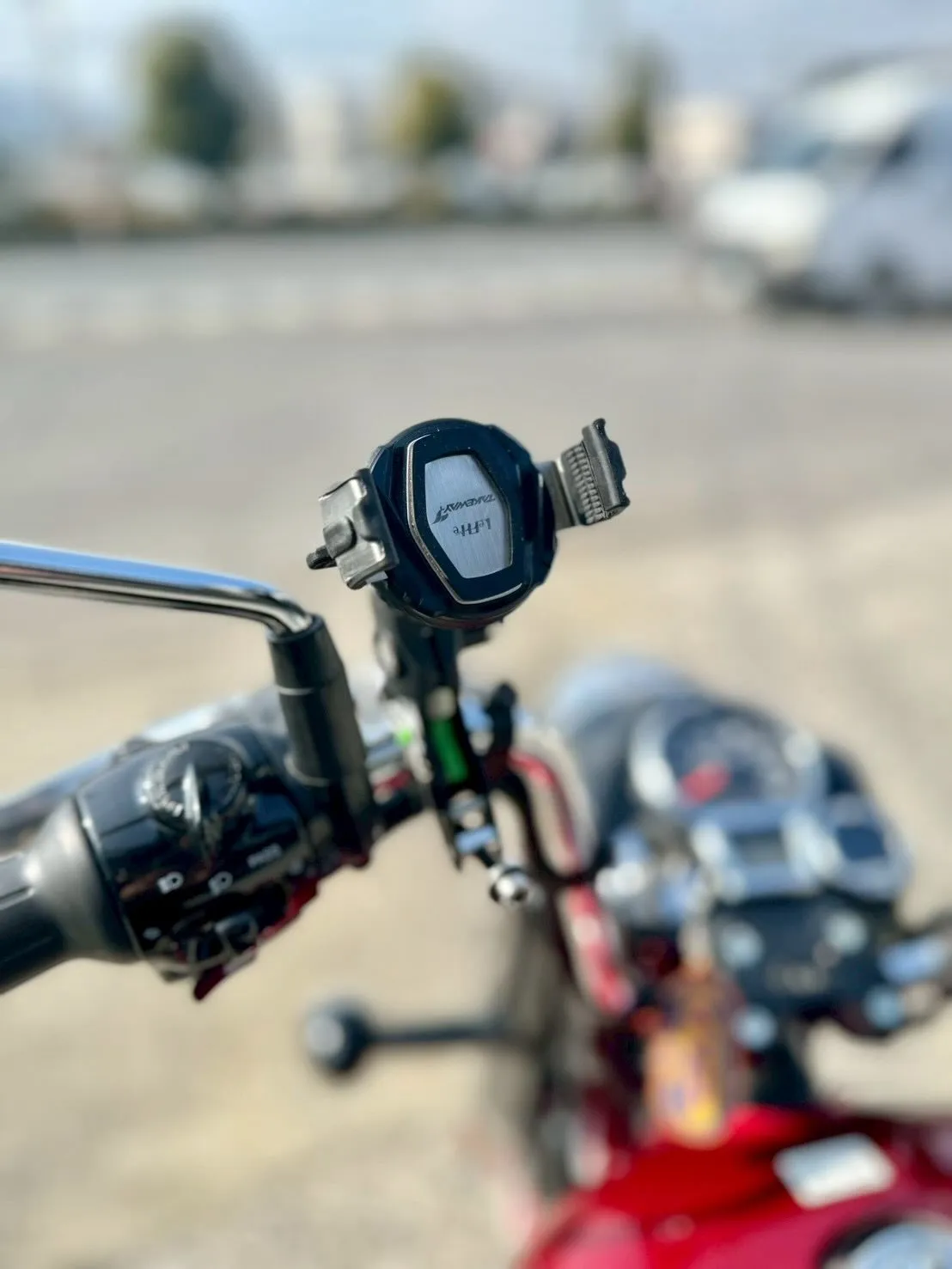 【ロイヤルエンフィールド】