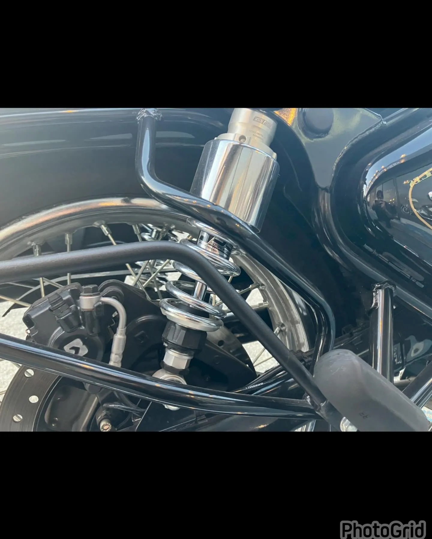 【カスタム】【ロイヤルエンフィールド】