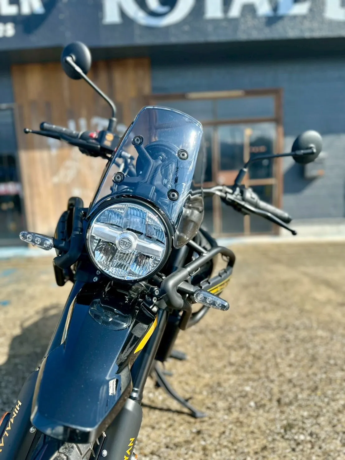 【ロイヤルエンフィールド】