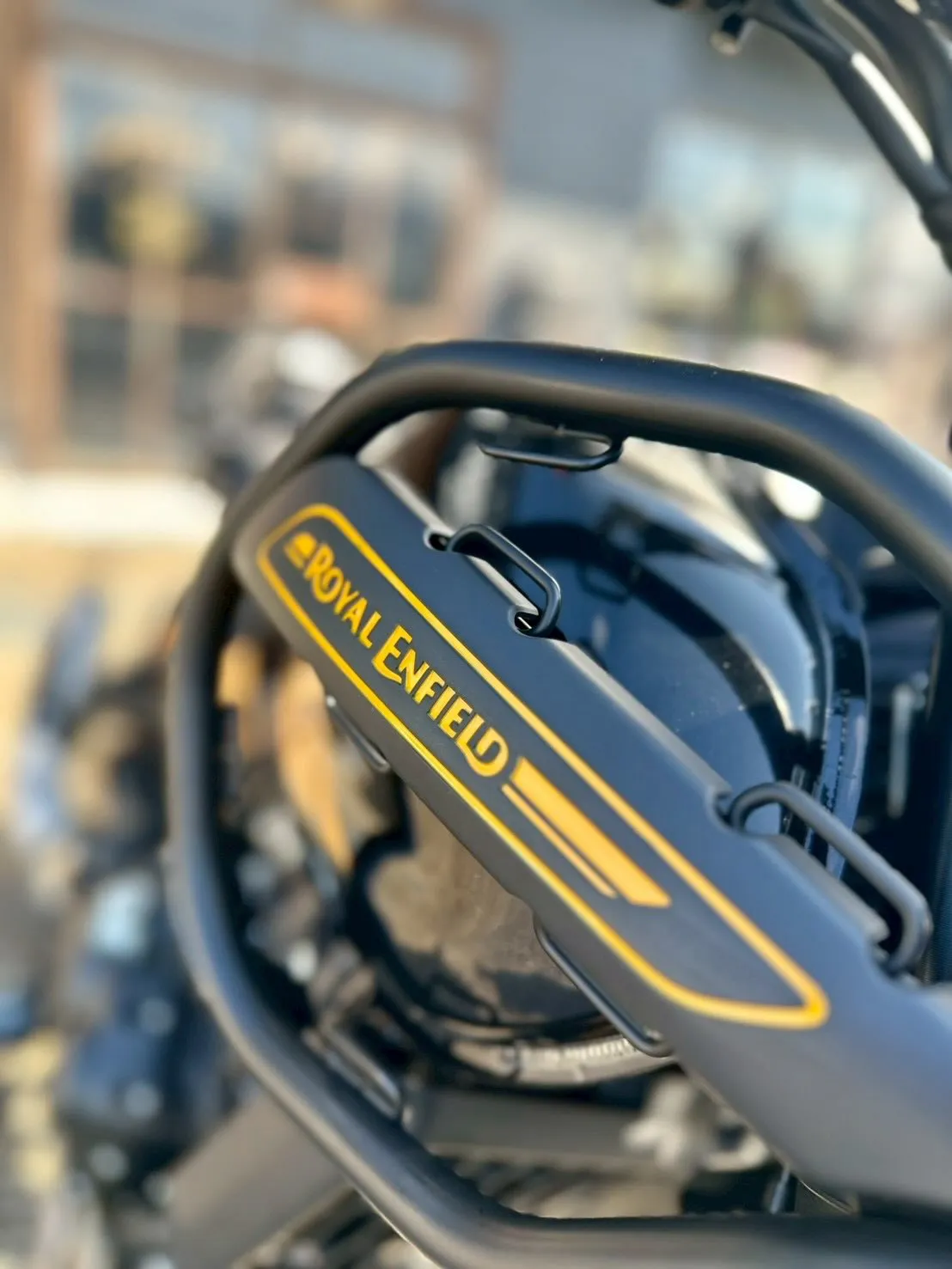 【ロイヤルエンフィールド】