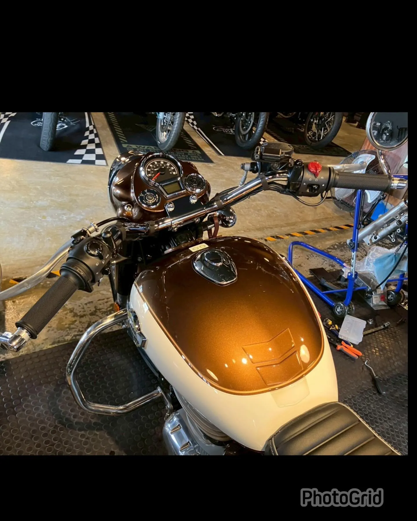 【カスタム】【ロイヤルエンフィールド】