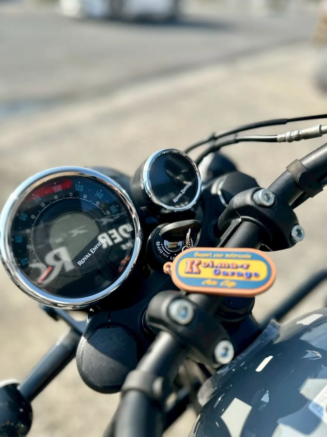 【ロイヤルエンフィールド】