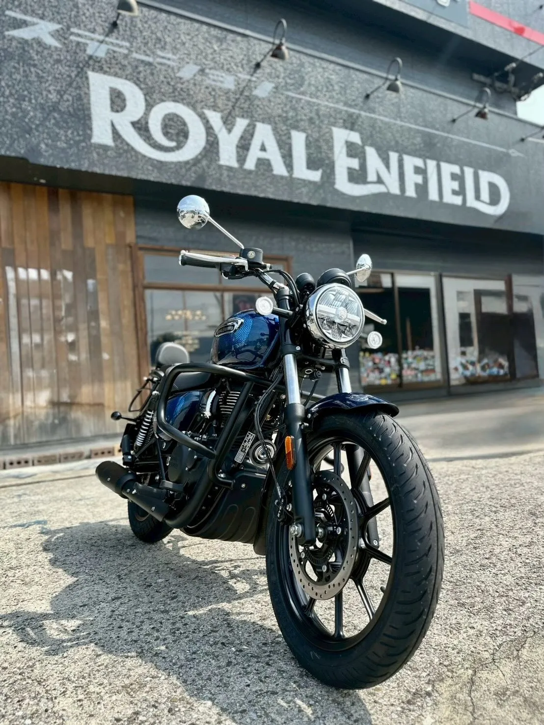 【ロイヤルエンフィールド】