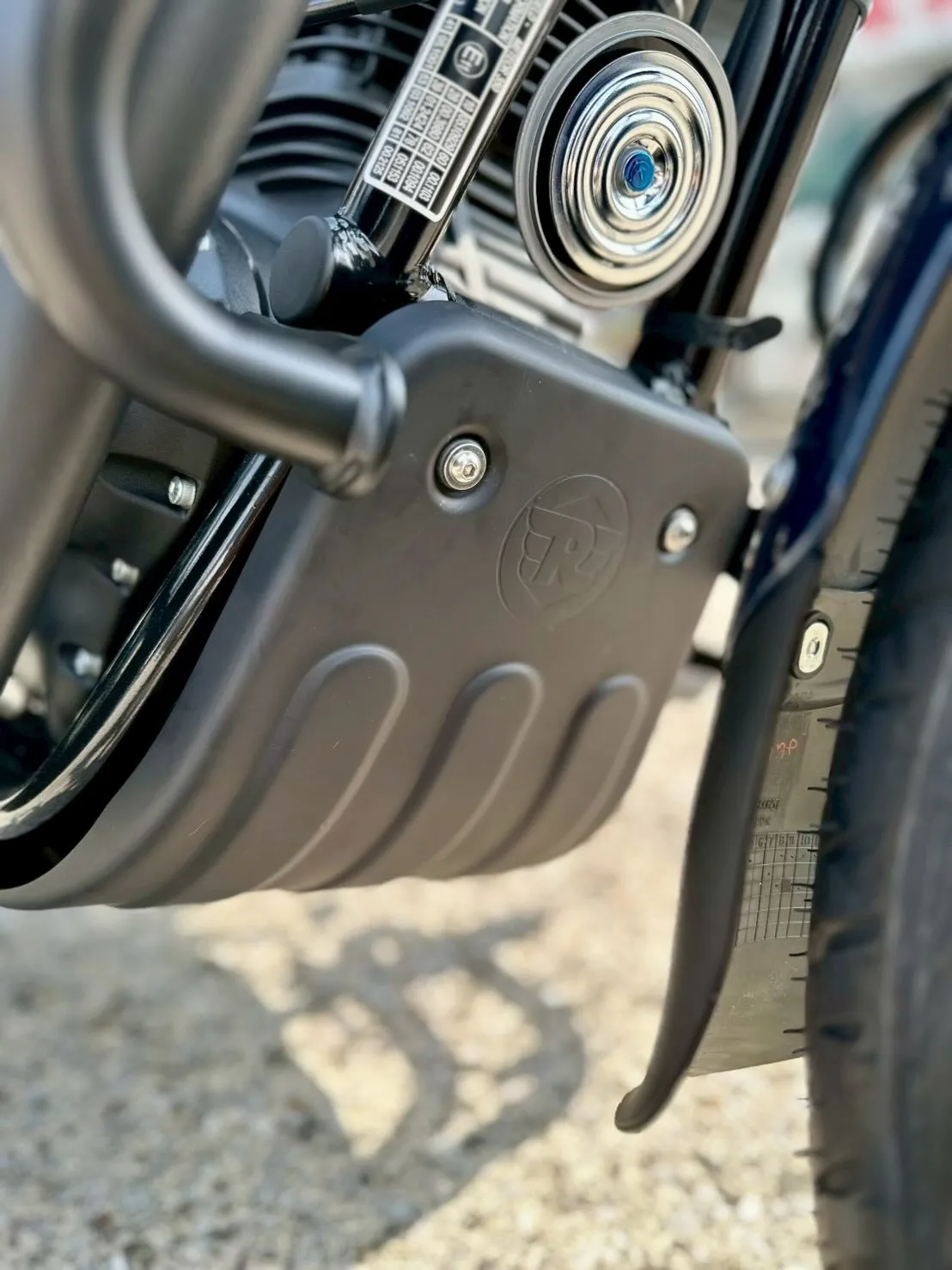 【ロイヤルエンフィールド】