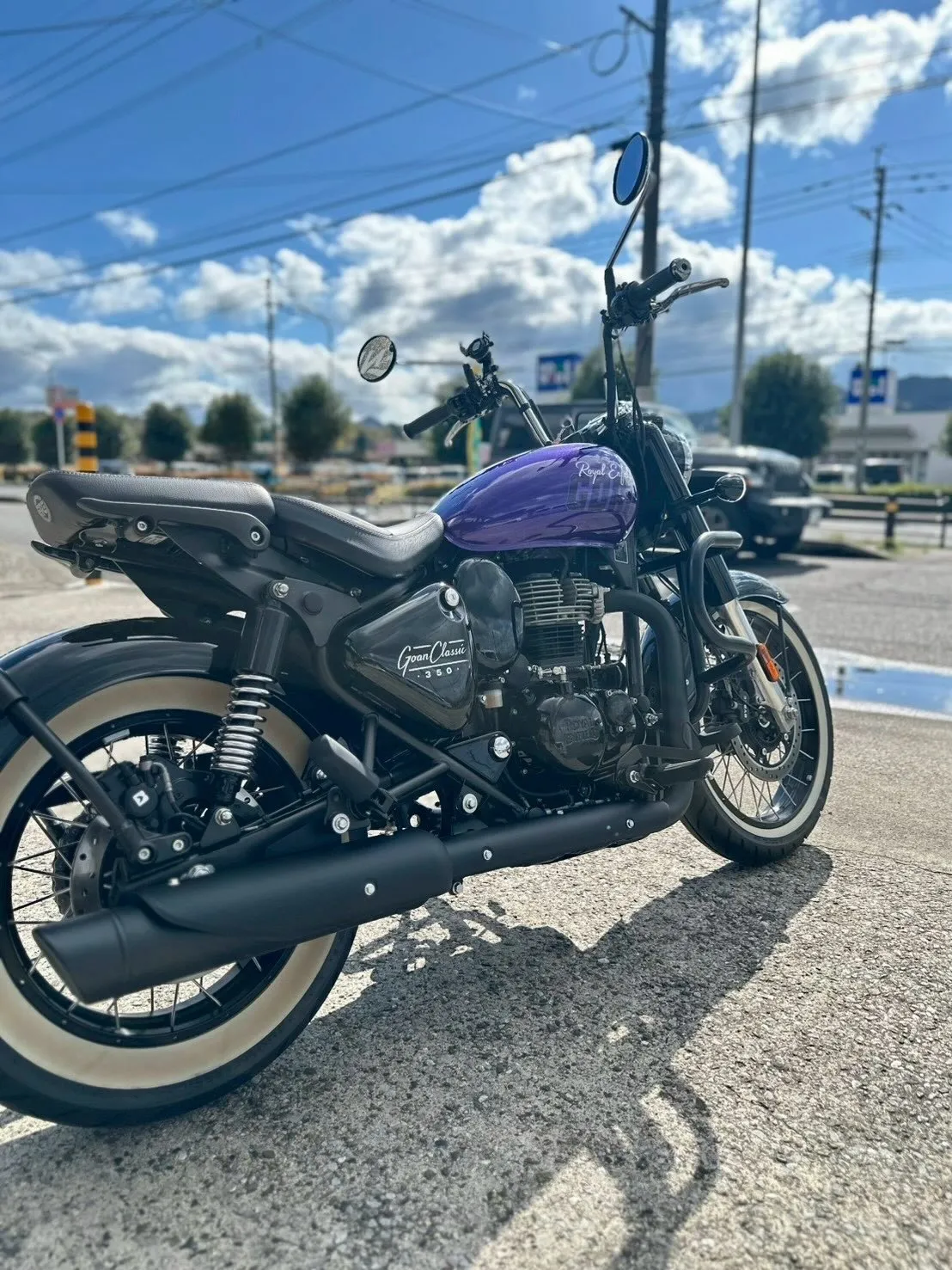 【ロイヤルエンフィールド】