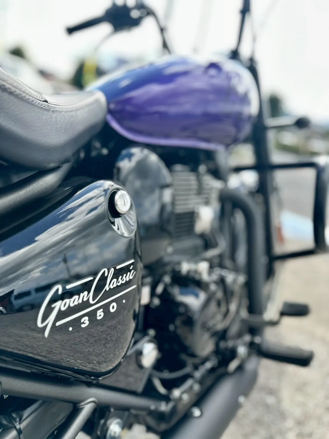 【ロイヤルエンフィールド】