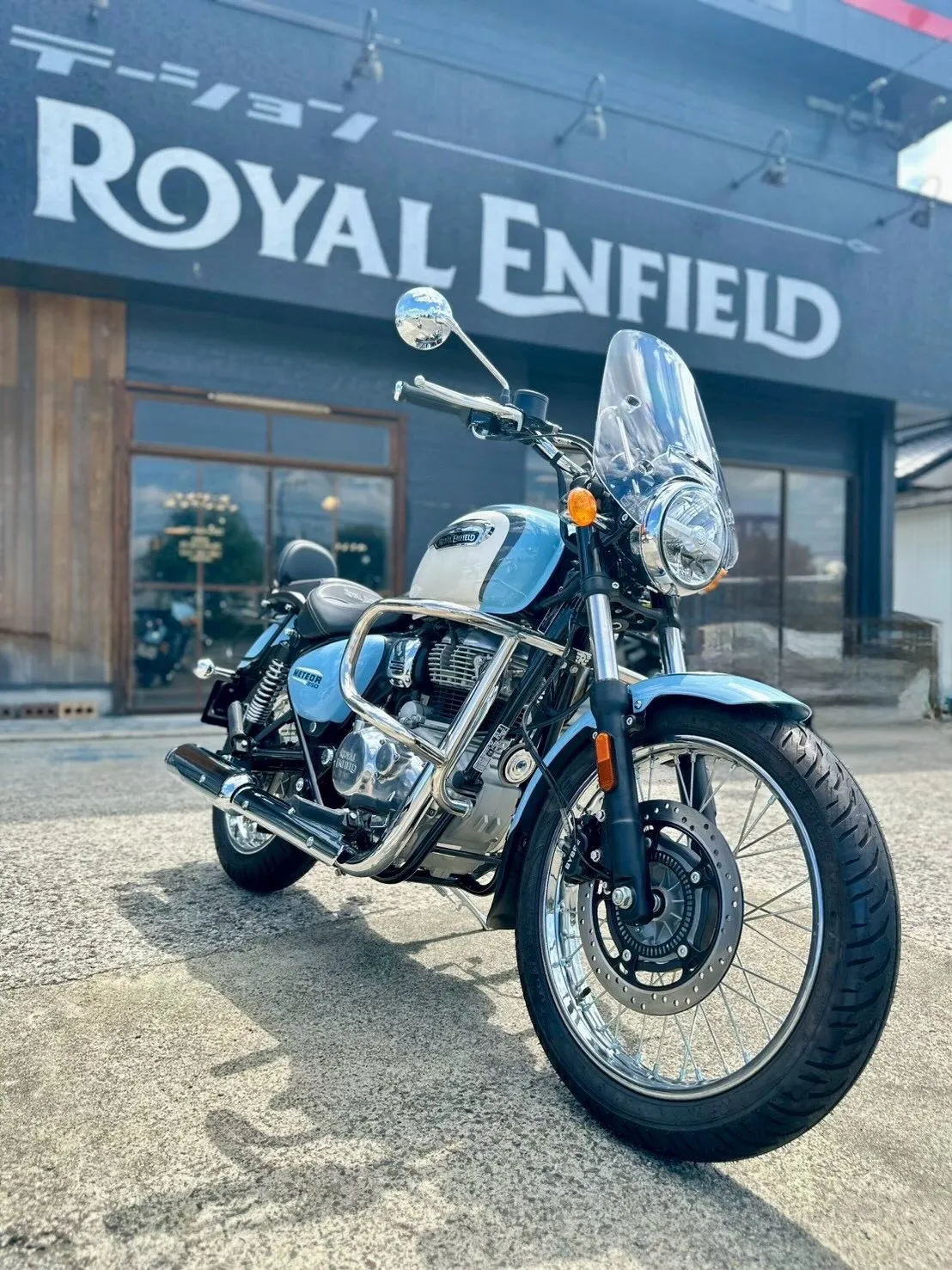 【ロイヤルエンフィールド】