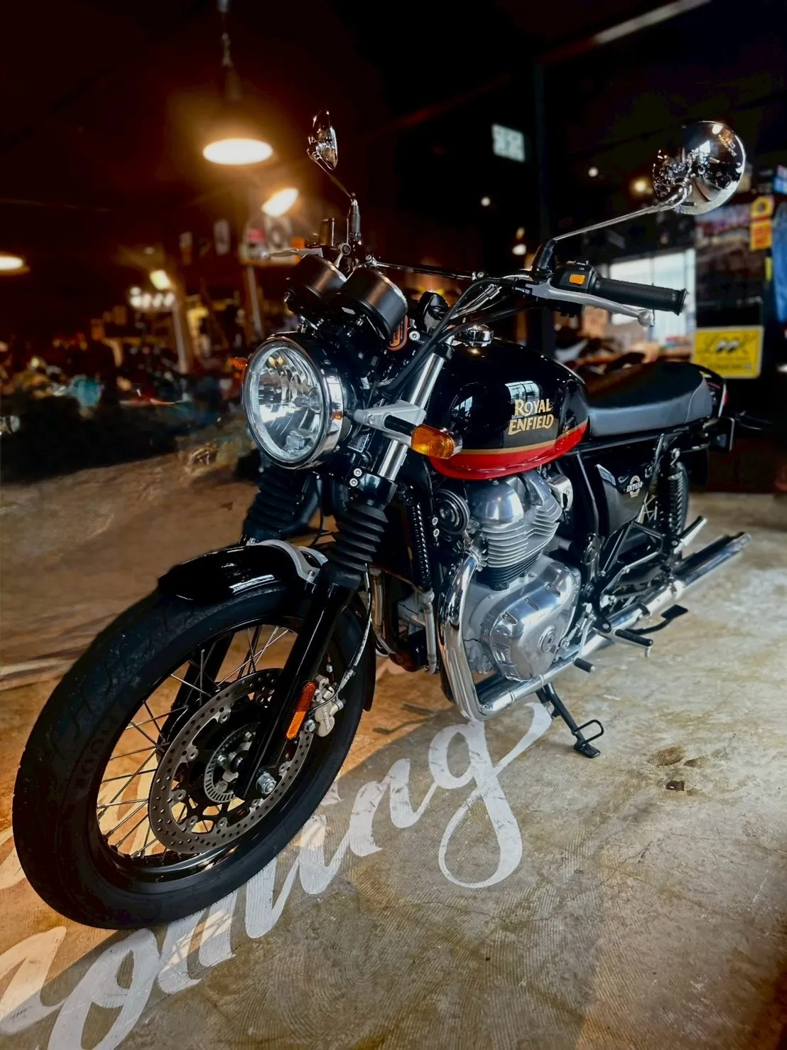 【ロイヤルエンフィールド】【中古車】